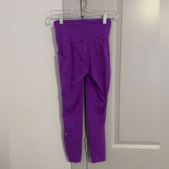 Fast and Free Lululemon Leggings - Picture 2 of 4